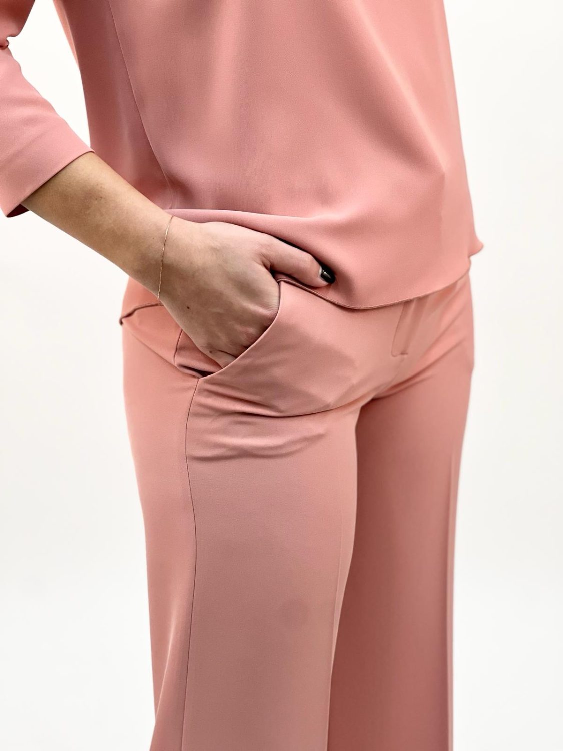 57b8d7f3-b28f-4b34-bc63-7f41bbaf9294