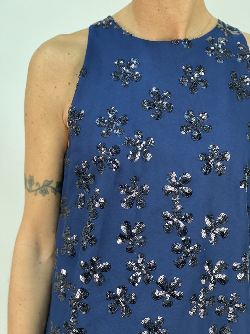 63FC14A7-0A85-40FE-AC54-8EEC1CD95782