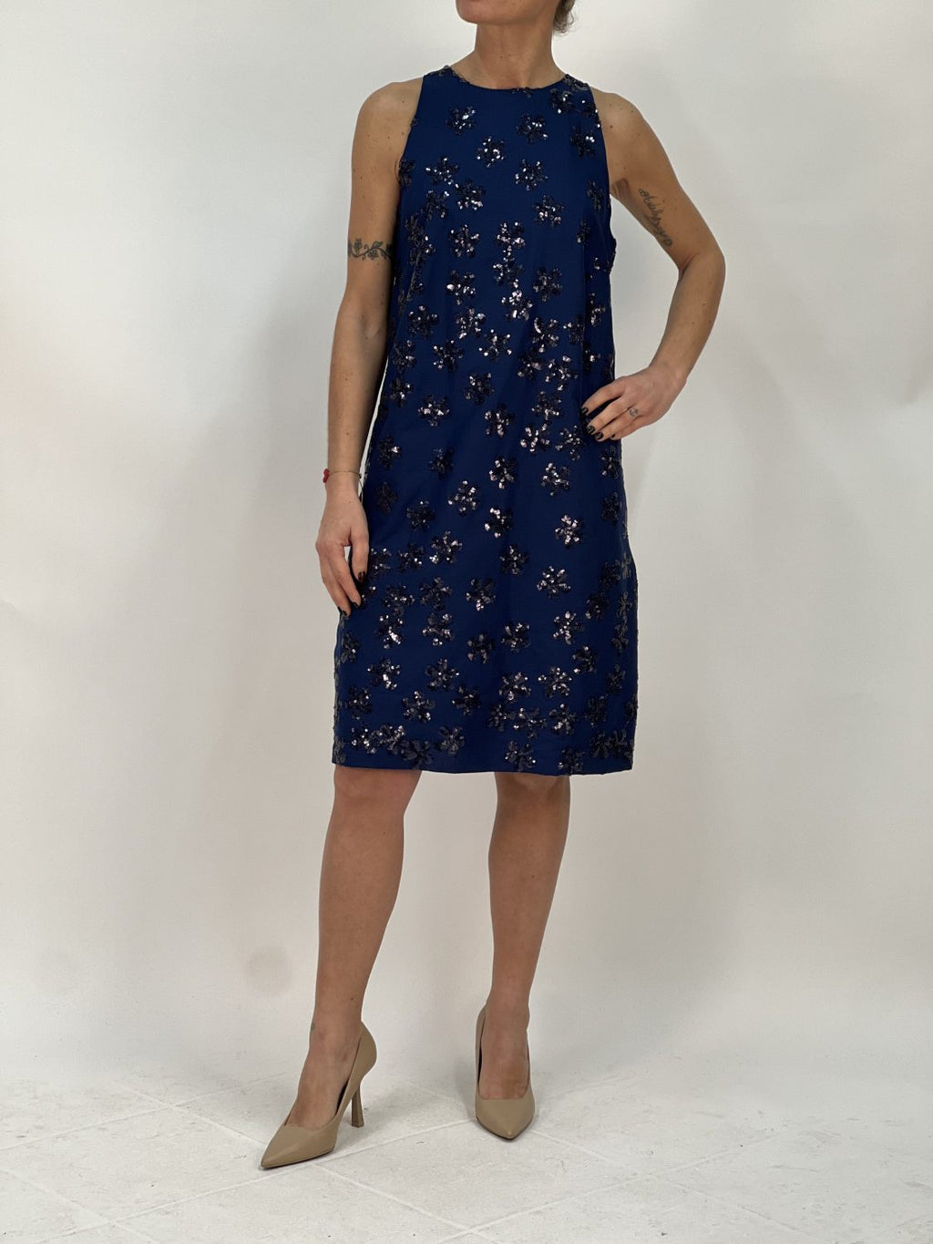 AB2AAD25-C909-4896-8A71-944F43A5B2DC