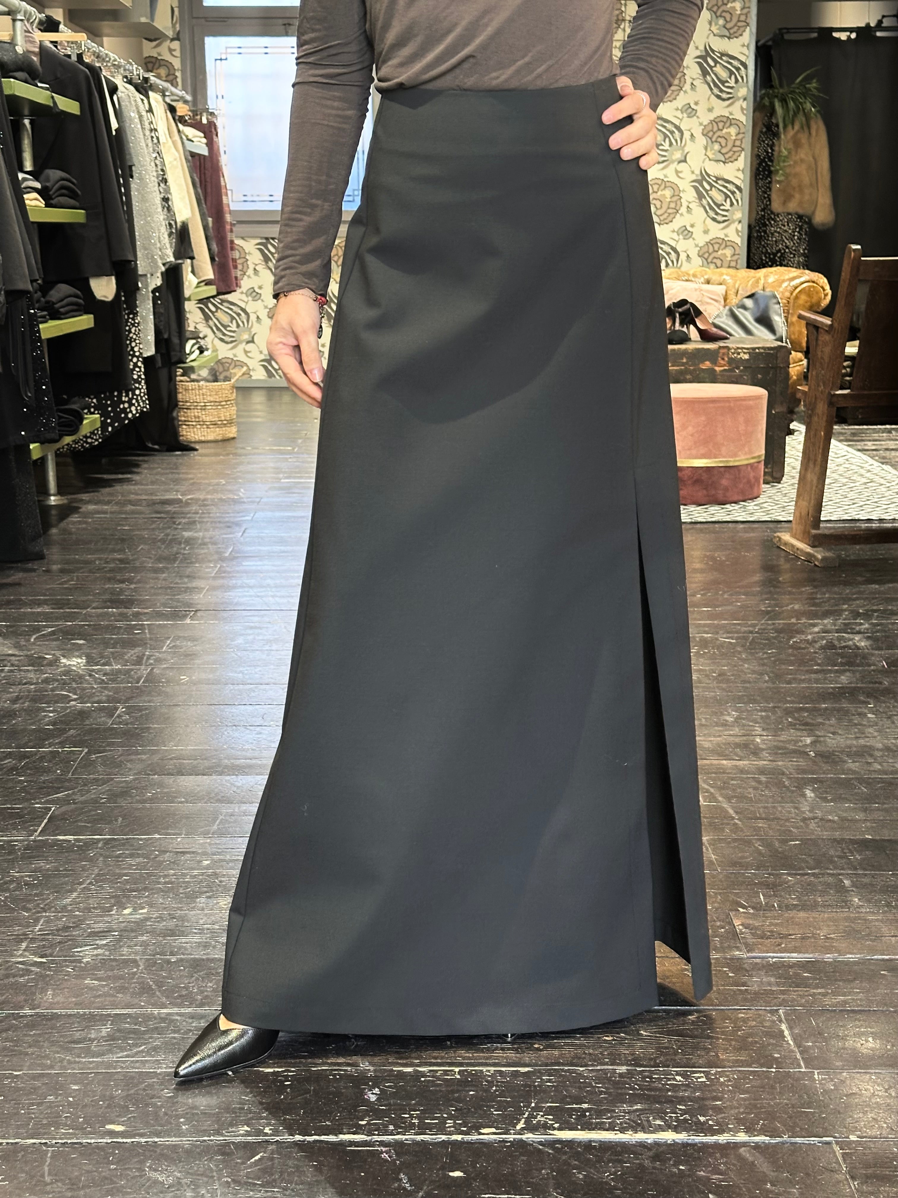 Gonna Svasata Nero _ Ottod'Ame