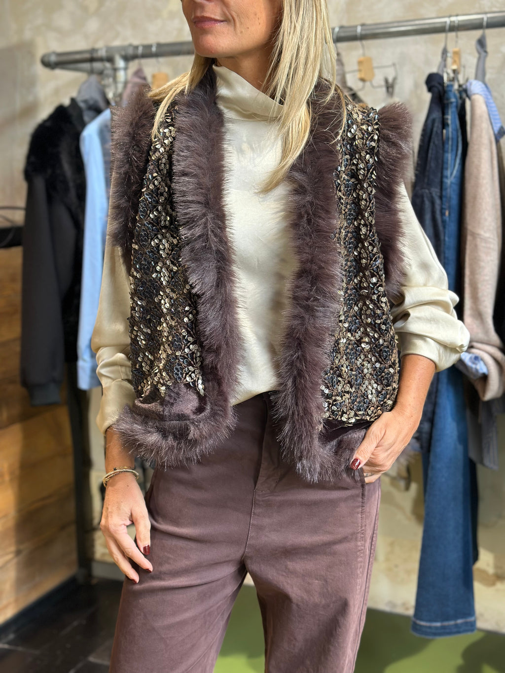 Gilet velluto moro con paillettes _ Souvenir