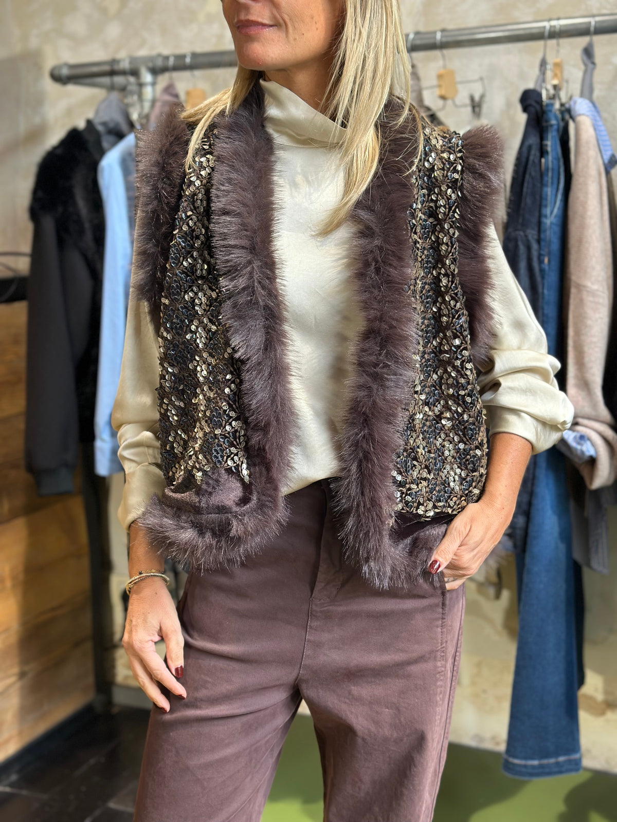 Gilet velluto moro con paillettes _ Souvenir
