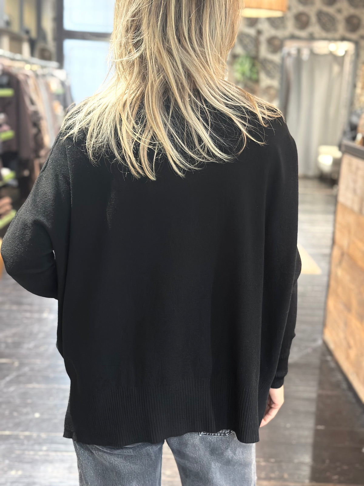 Maglia scollo a barca Nero _ Souvenir