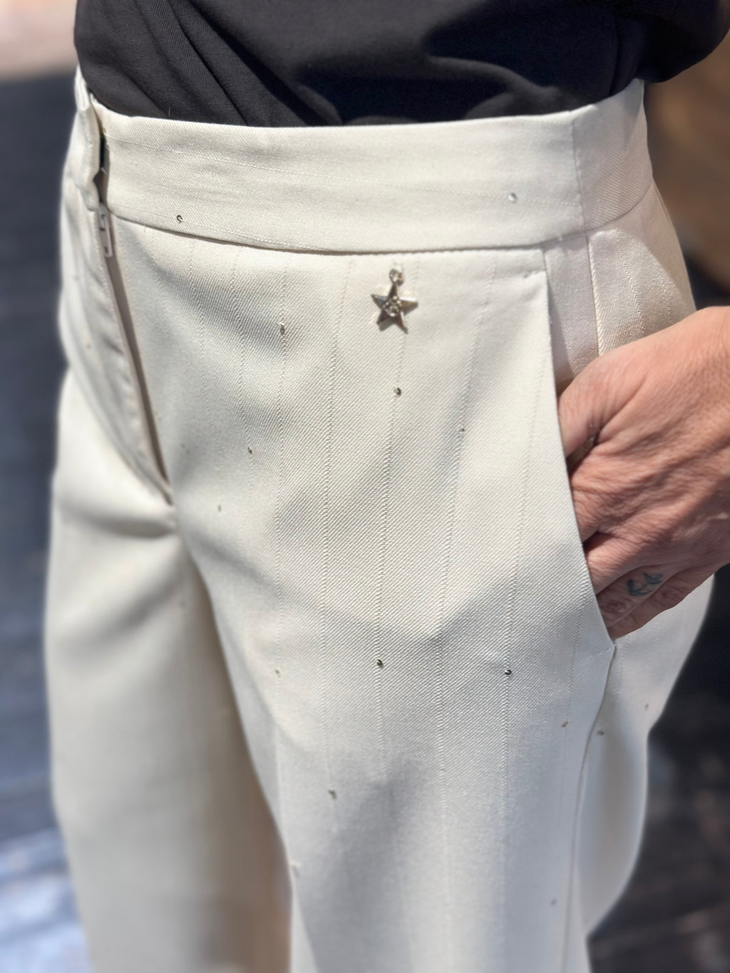 Pantalone gessato con micro paillettes _ Souvenir