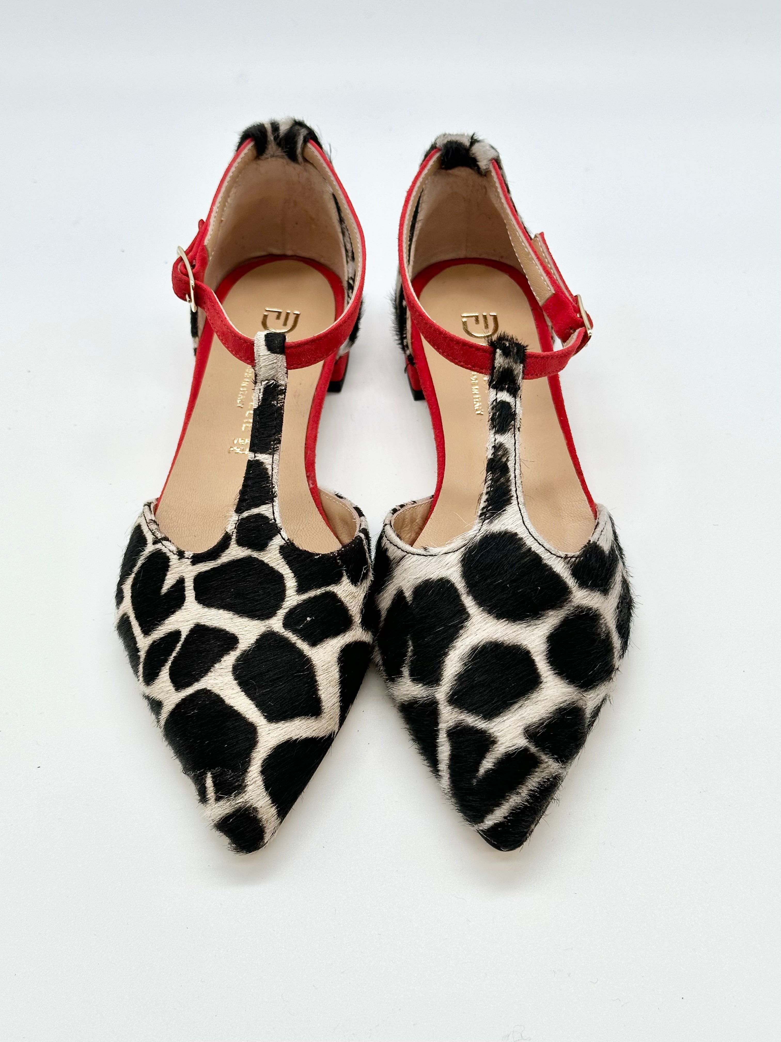 Scarpa in cavallino effetto giraffa _ Divine Follie