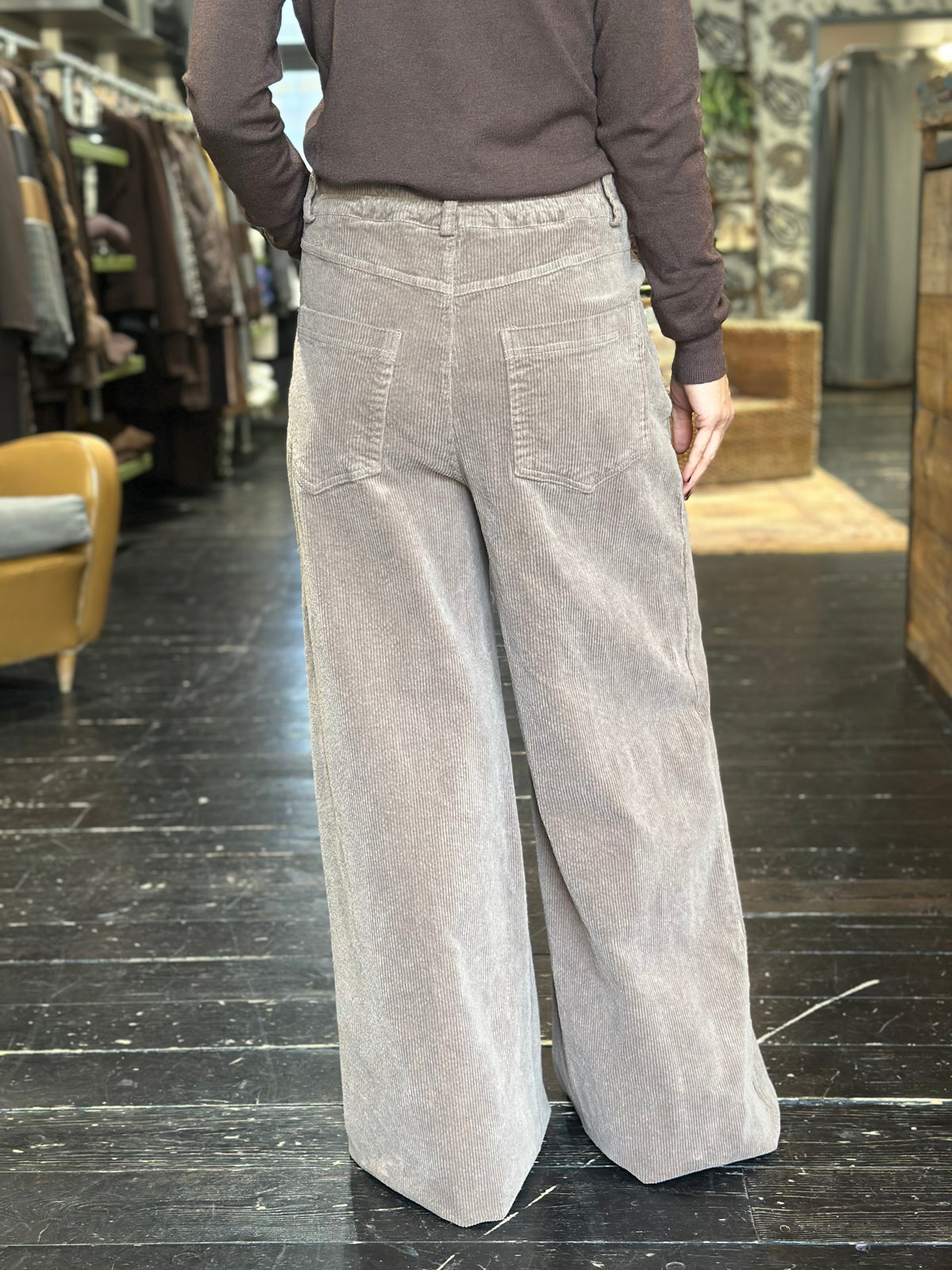 Pantalone palazzo in velluto _  Karma