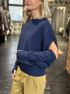 Maglia blu senza maniche con manicotti _ Souvenir