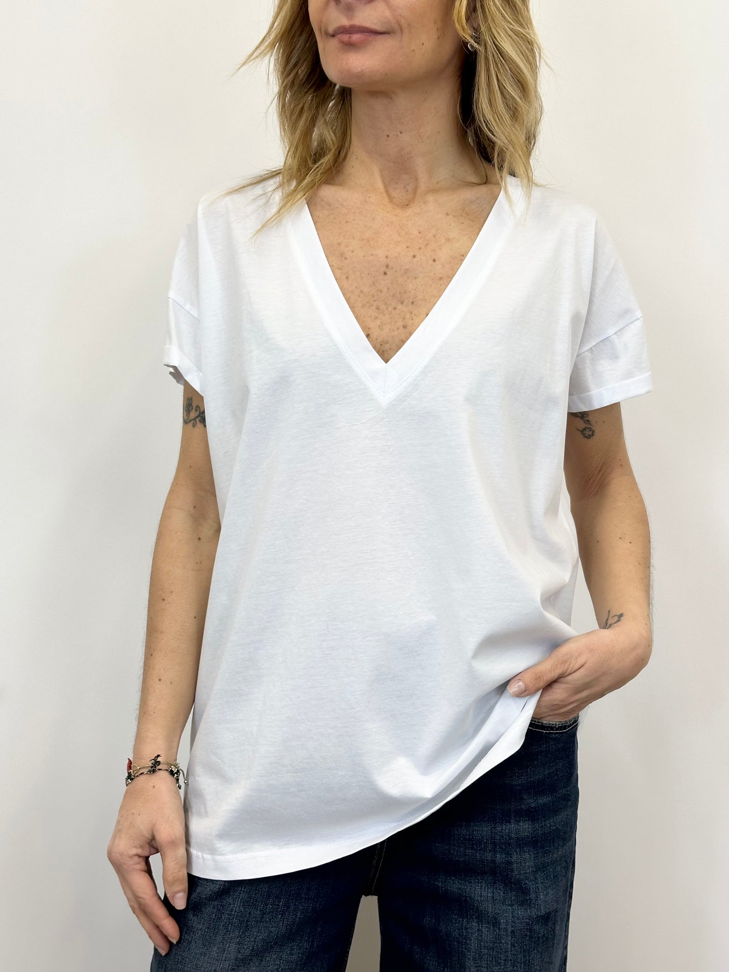 T-Shirt  scollo a V Bianco