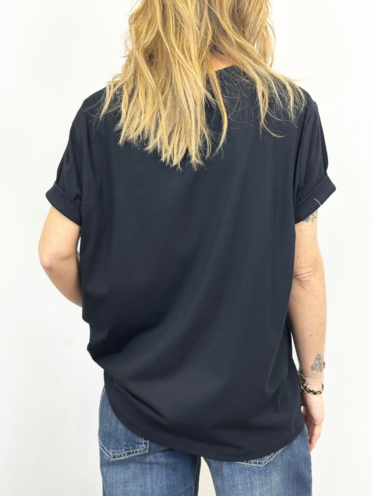 T-Shirt con collana in tessuto