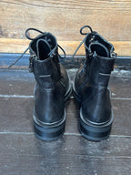 Anfibio Nero _ Latika