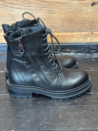 Anfibio Nero _ Latika