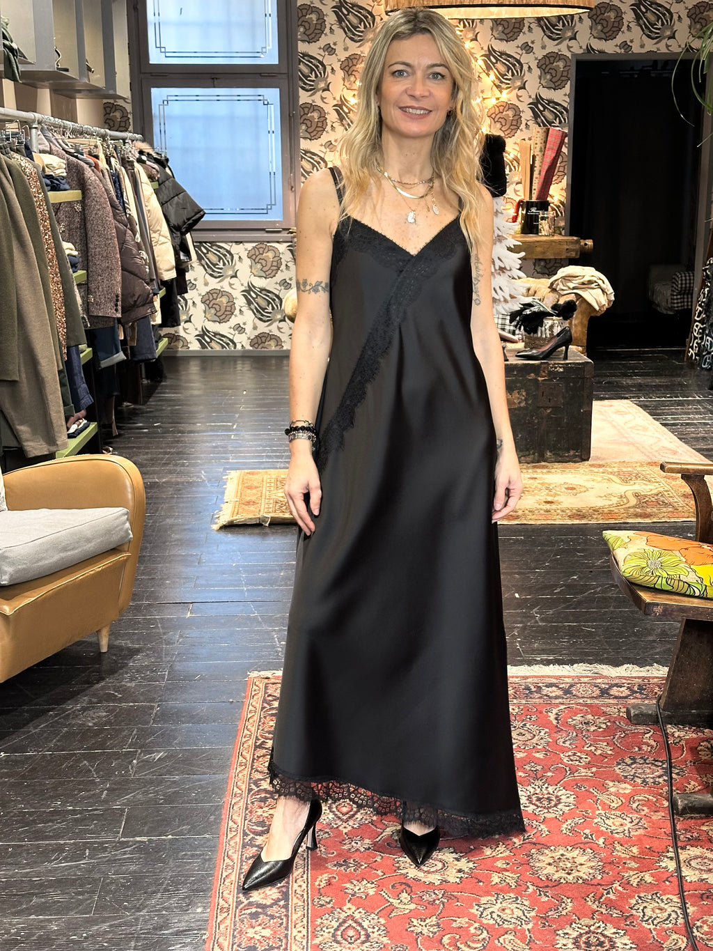 Abito Sottoveste Nero _ MI.LE. for soku