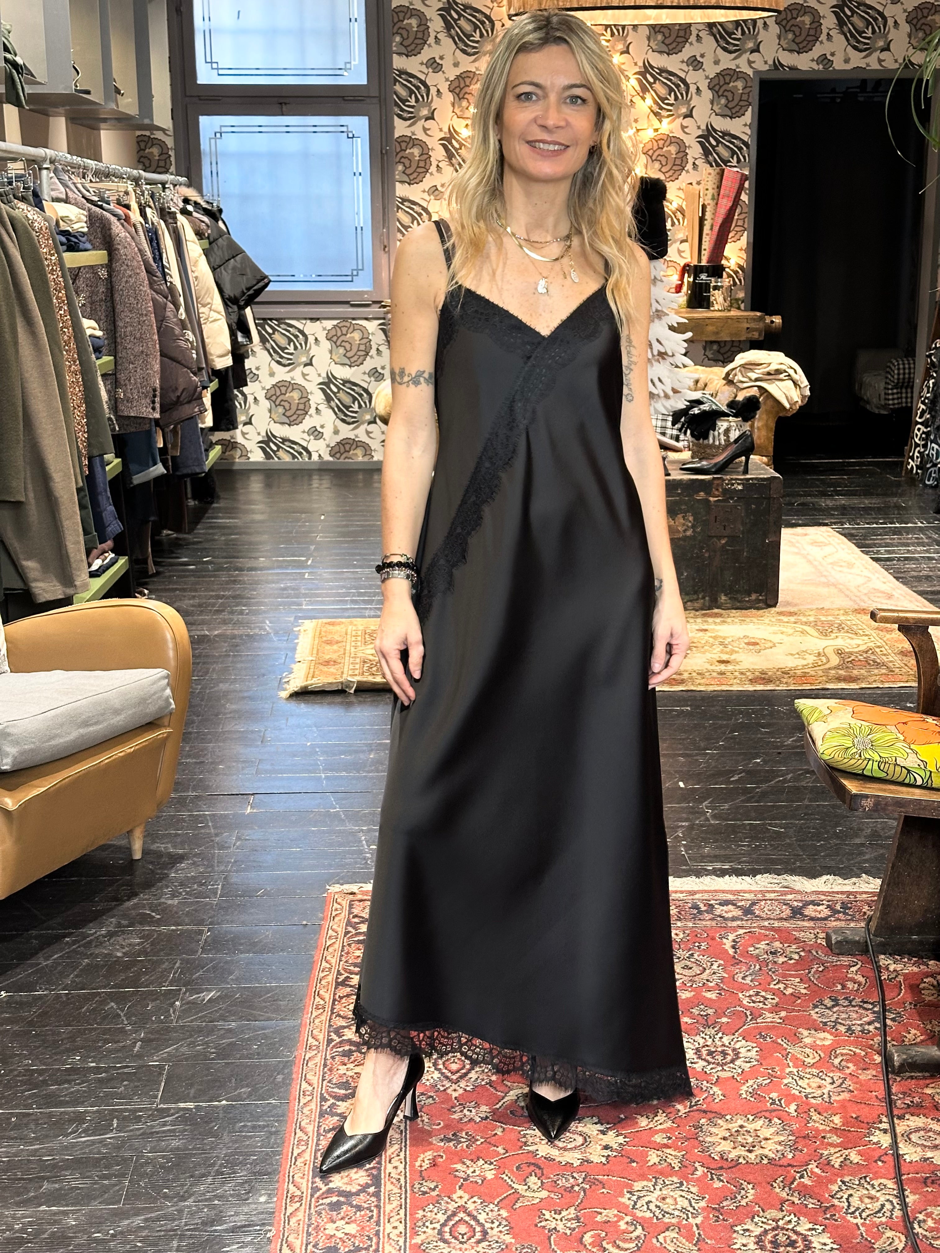 Abito Sottoveste Nero _ MI.LE. for soku