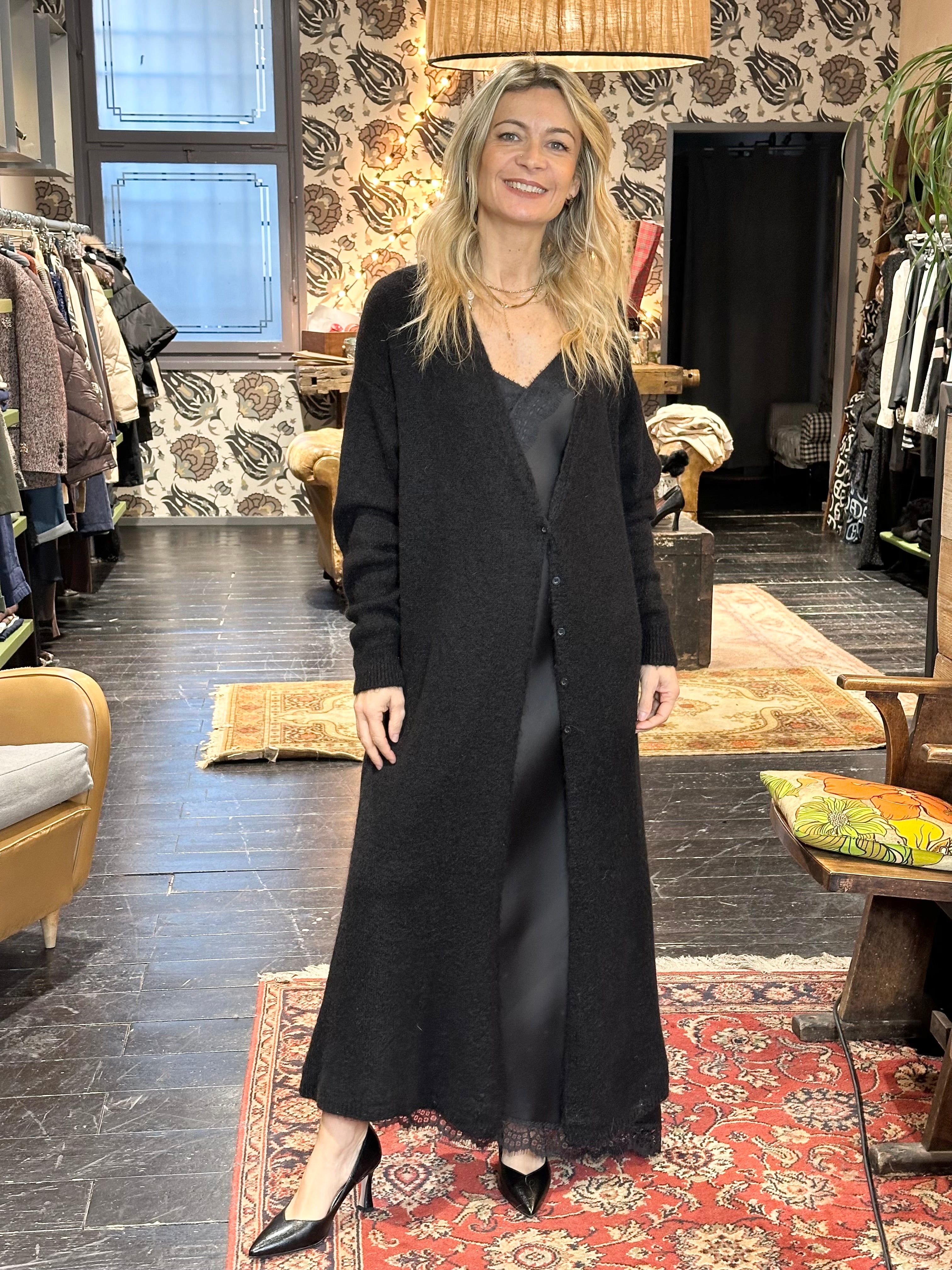 Cardigan Lungo Mohair Nero _ MI.LE.for soku