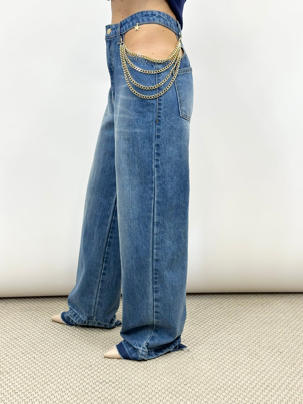 Jeans Cut Out _ Souvenir