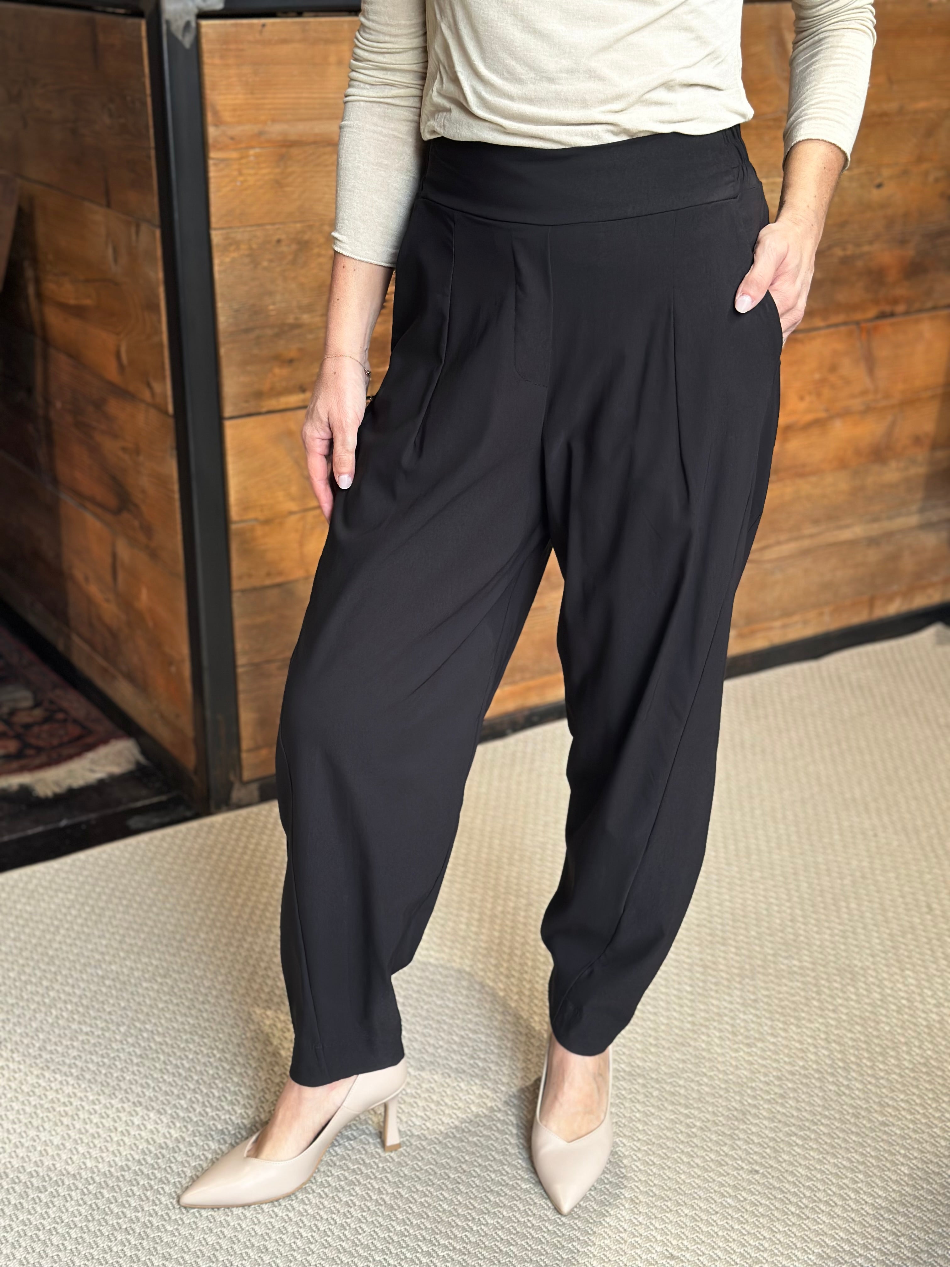 Pantalone Bengalina Balloon Nero _ Karma