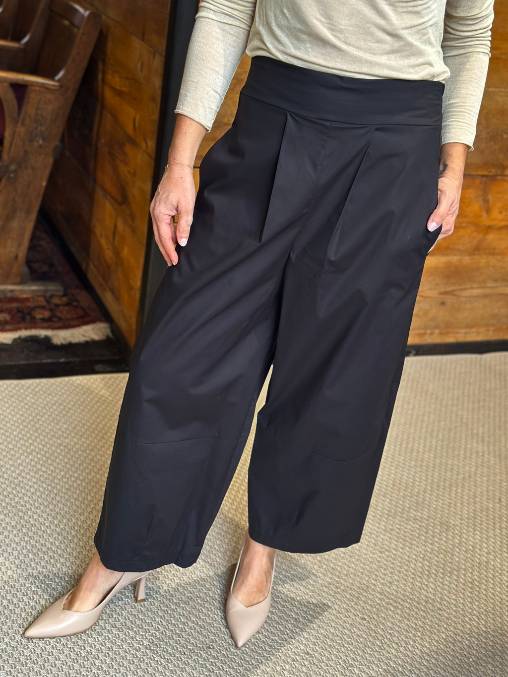 Pantalone Nero _ Karma