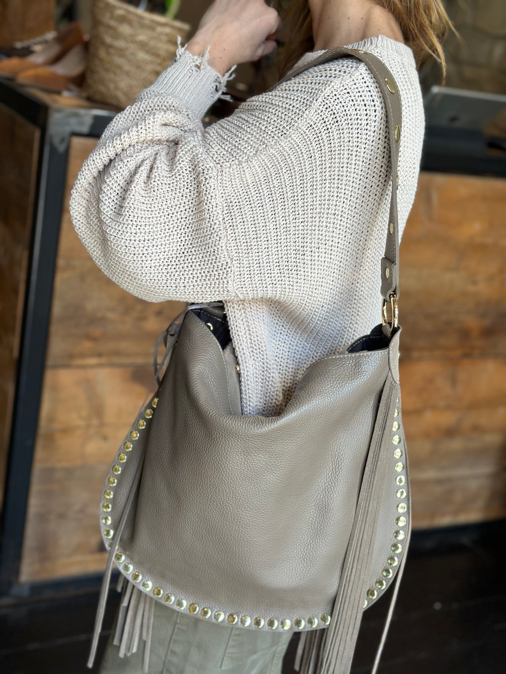 Borsa Borchie Taupe _ Soku
