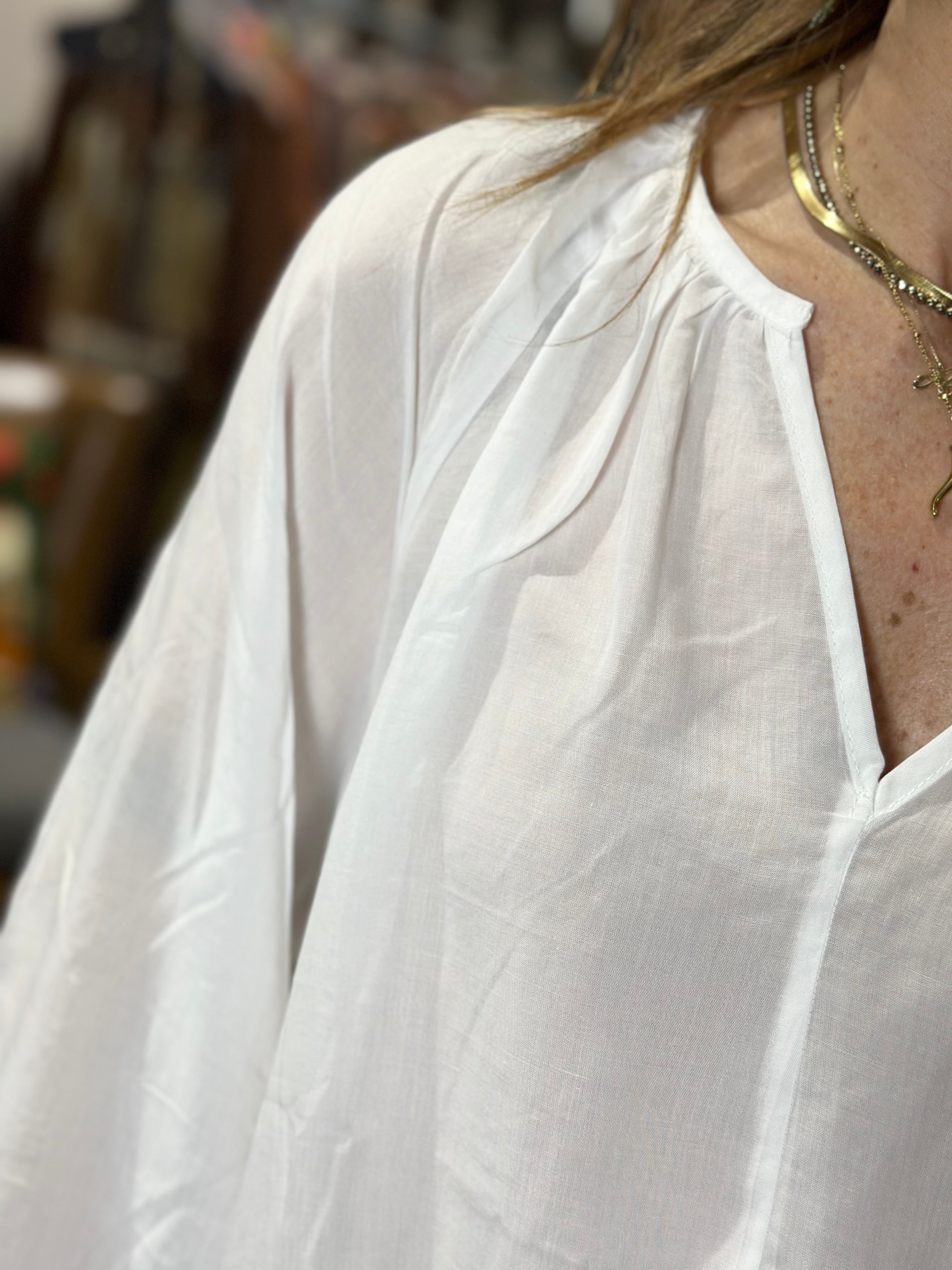 Blusa Scollo a V Bianco _ MI.LE.for soku