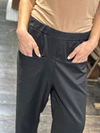 Pantalone Cropped Nero _ Karma