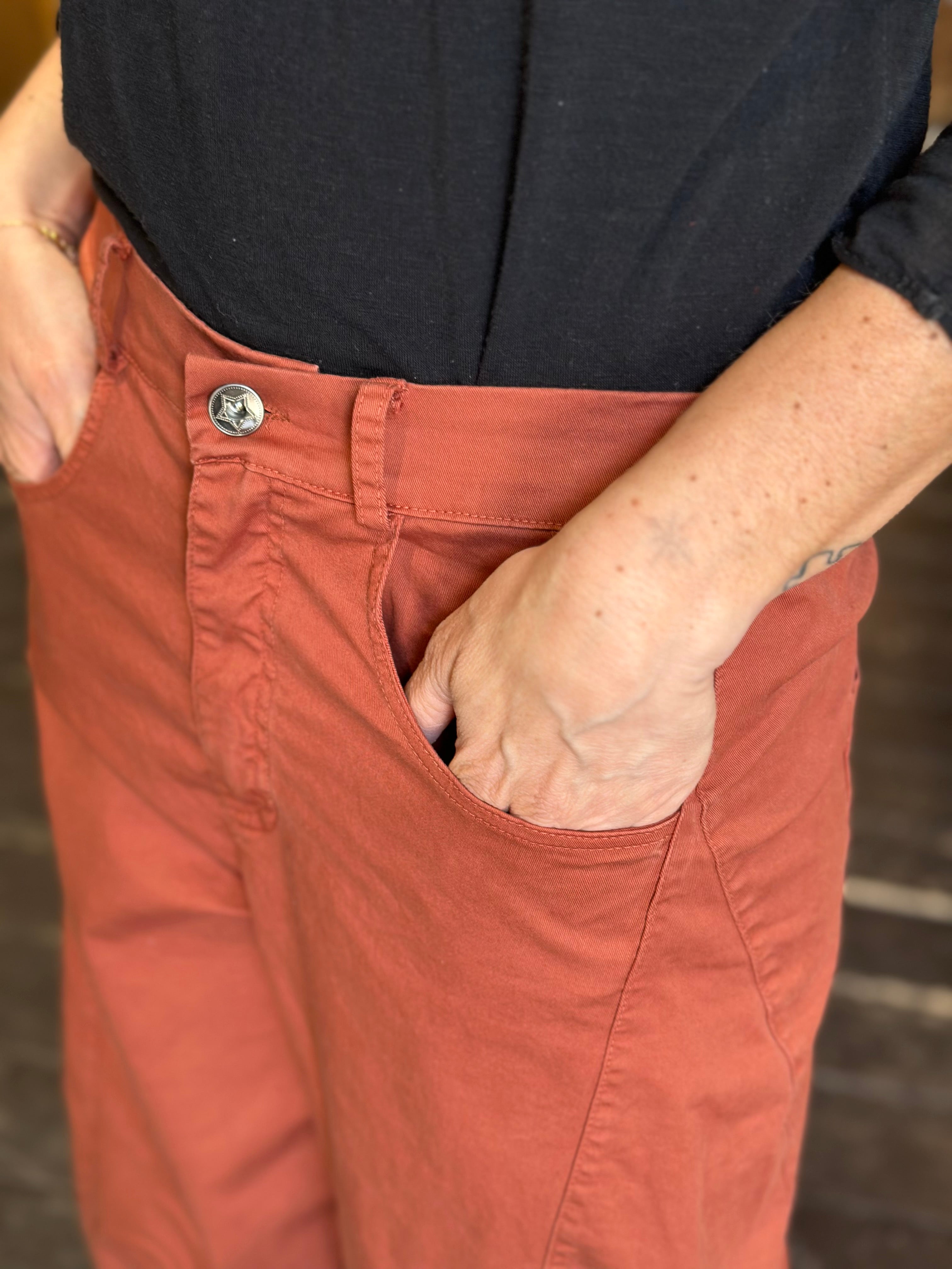 Pantaloni Balloon Ruggine _ MI.LE.for soku