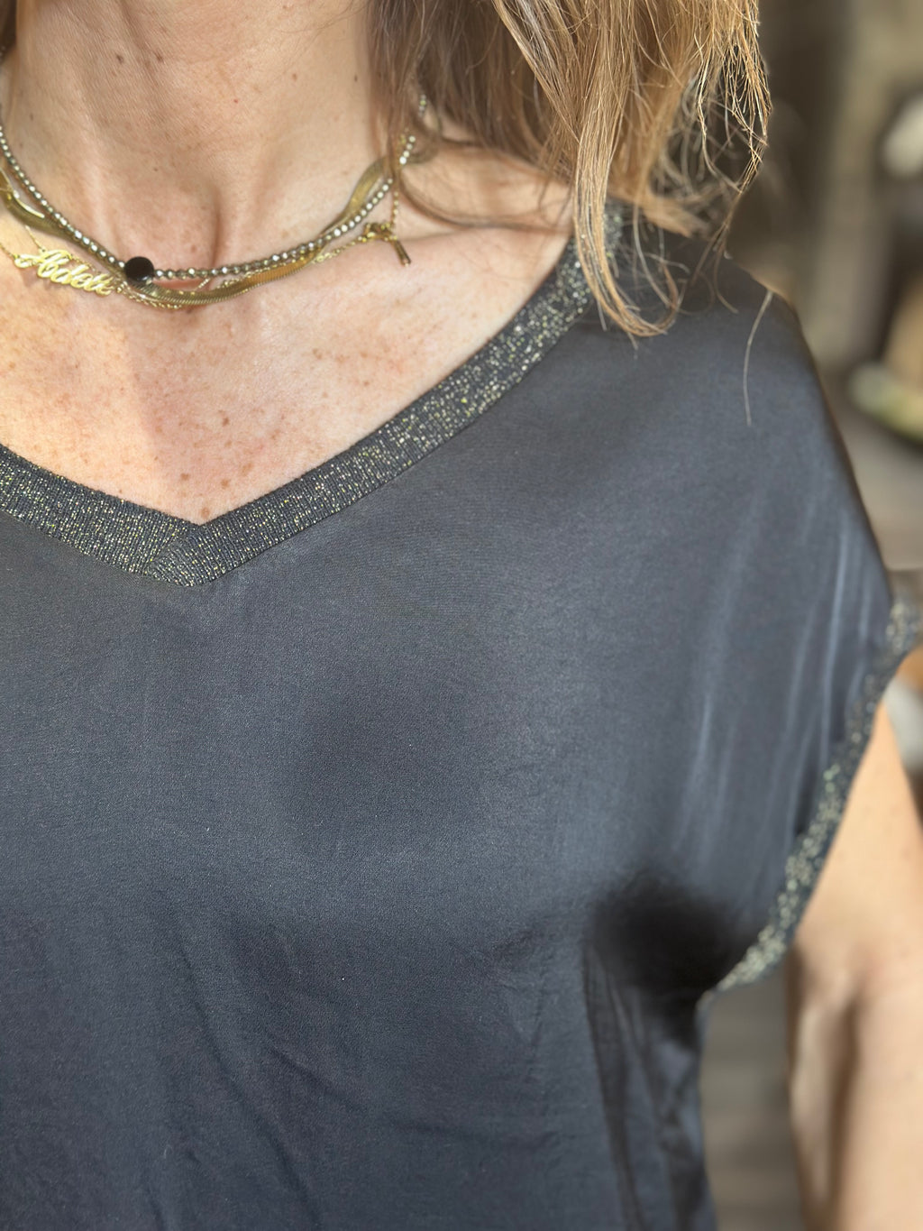 Camicia scollo a V Nero _ MI.LE.for soku