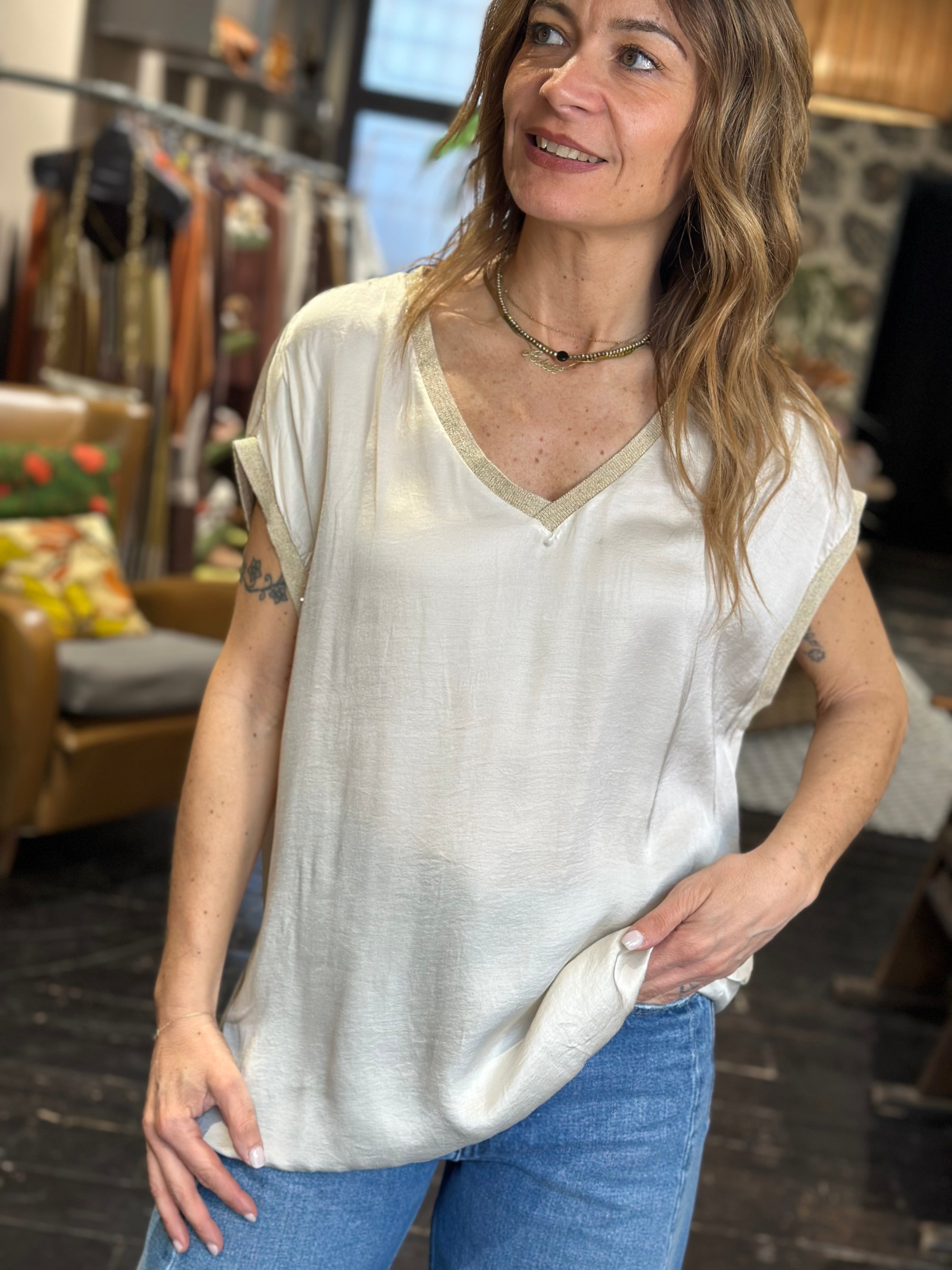 Camicia Scollo a V Beige _ MI.LE. for soku