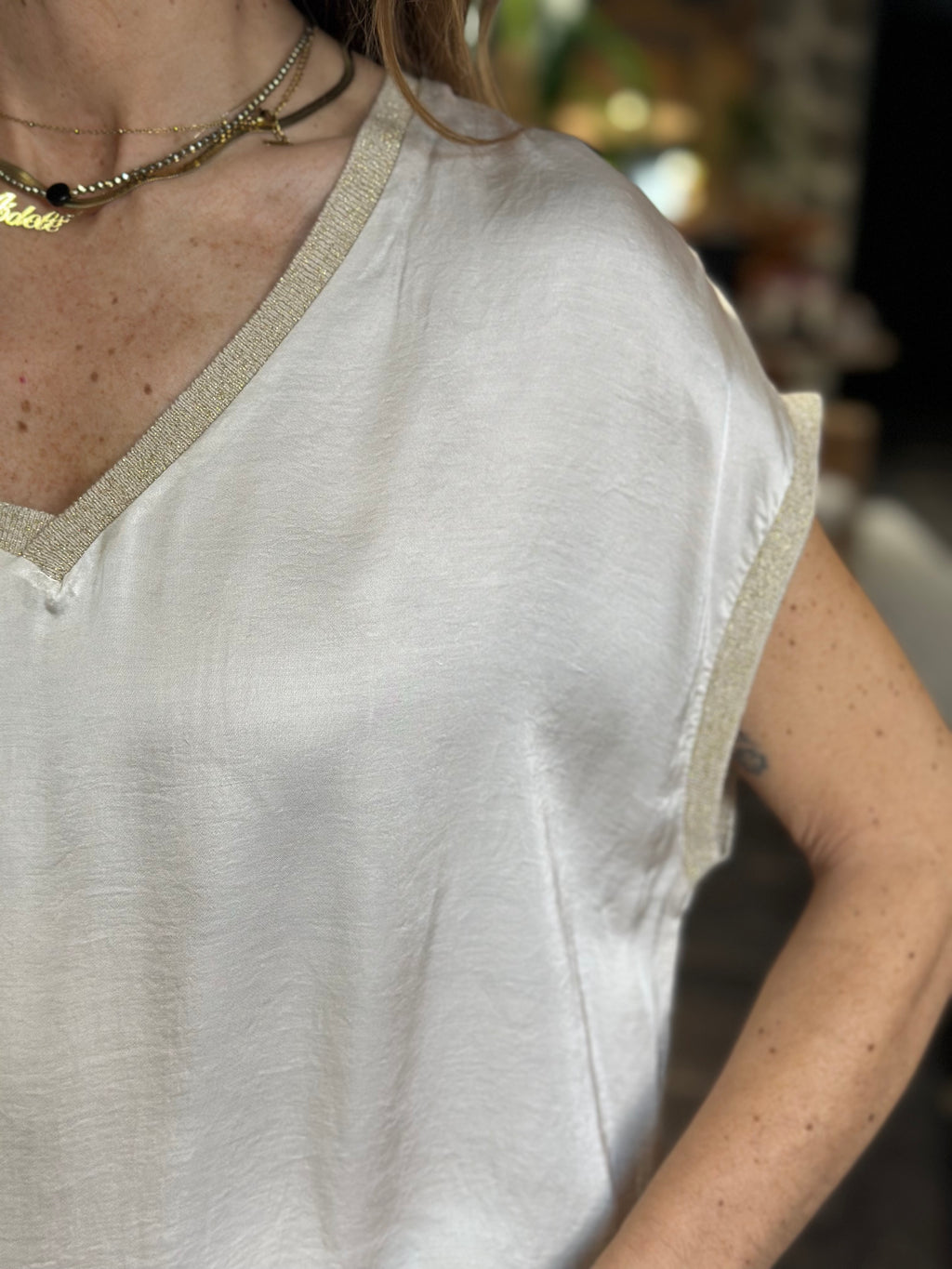 Camicia Scollo a V Beige _ MI.LE. for soku