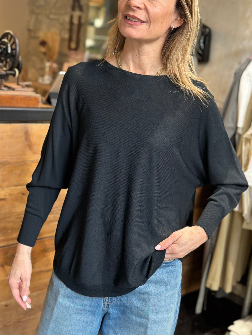 Maglia Basica Nera _ MI.LE. for soku