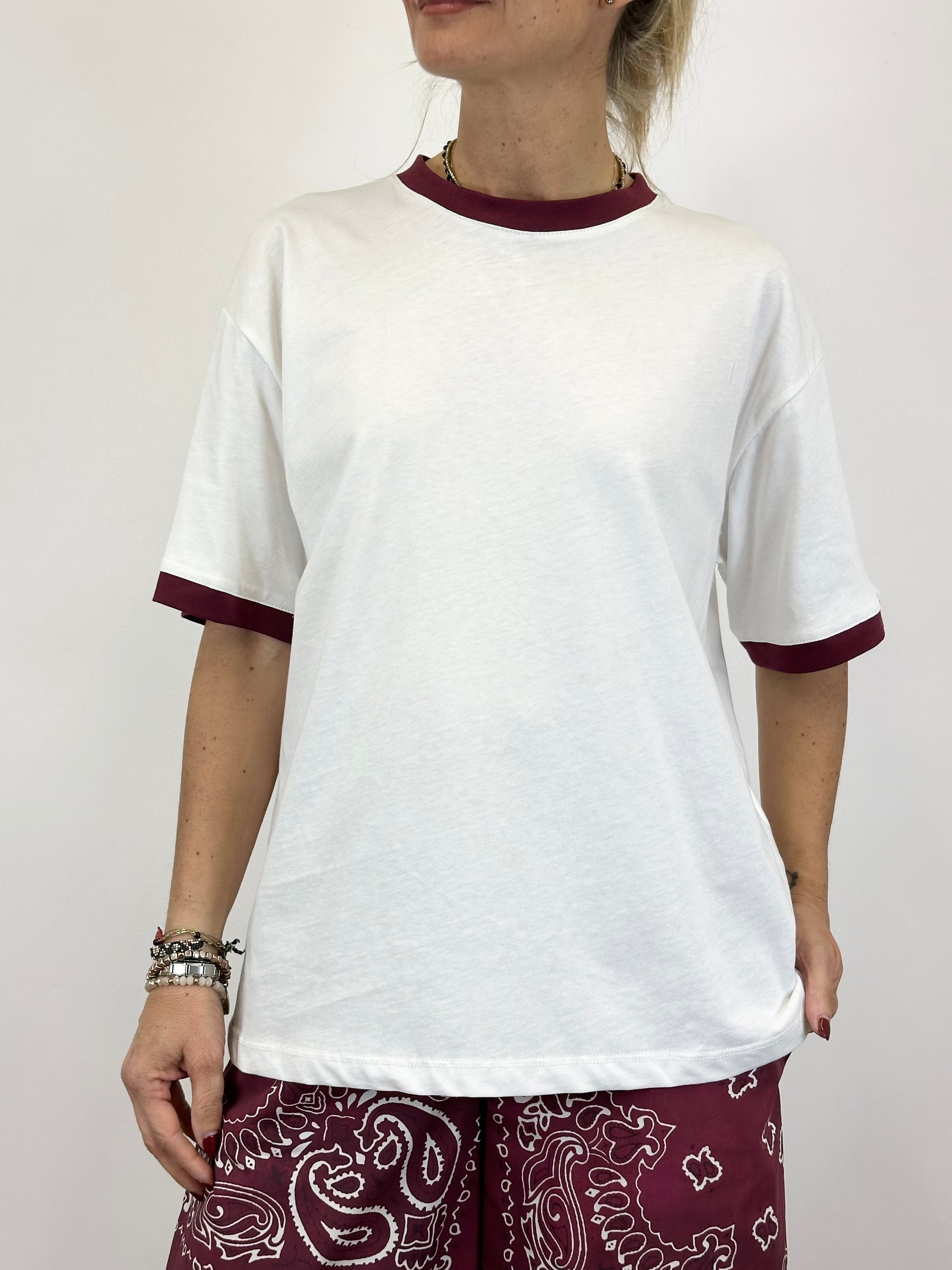 T-Shirt Bordo India _ Souvenir