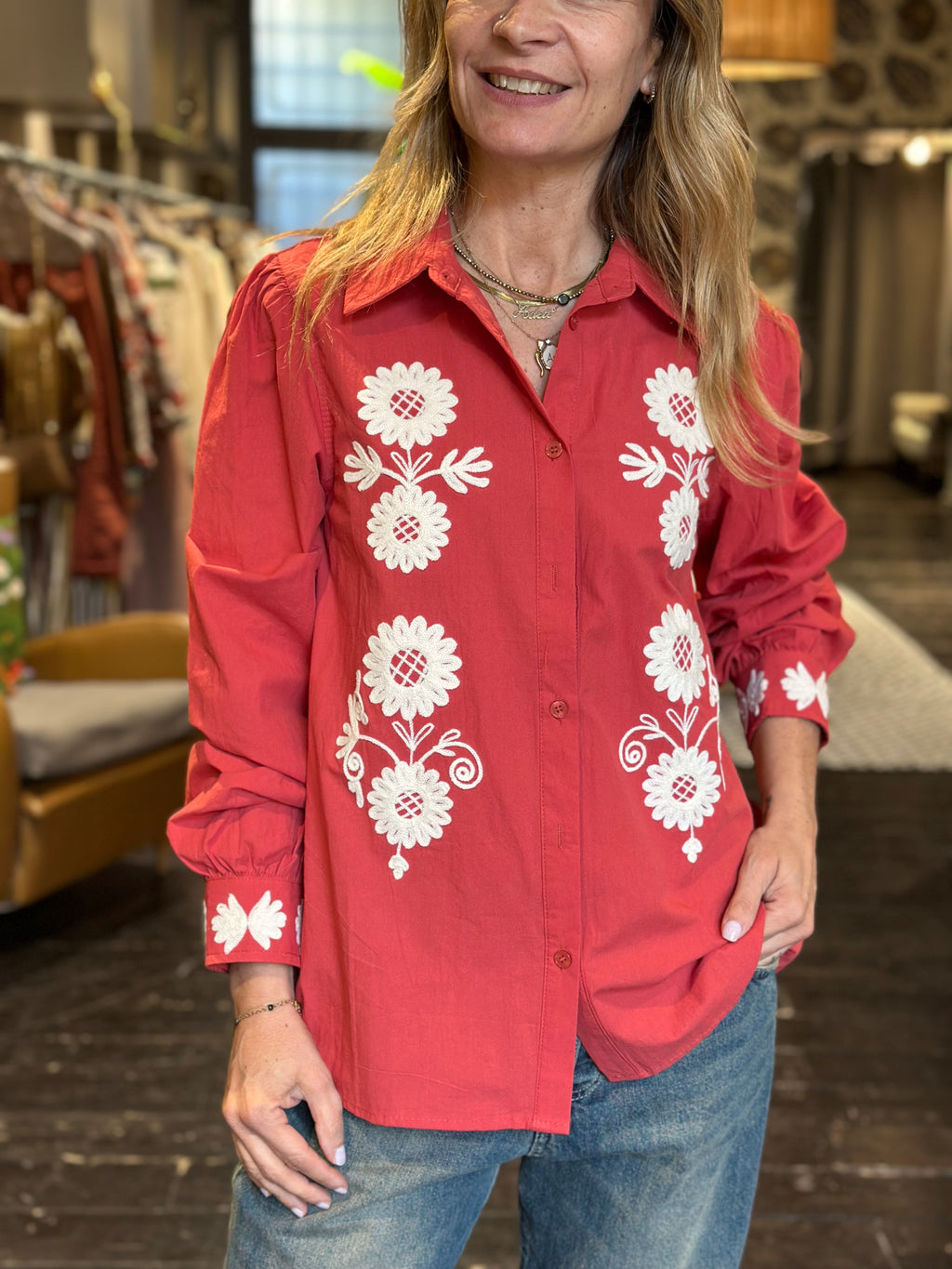 Camicia Ricamo Rossa _ Souvenir