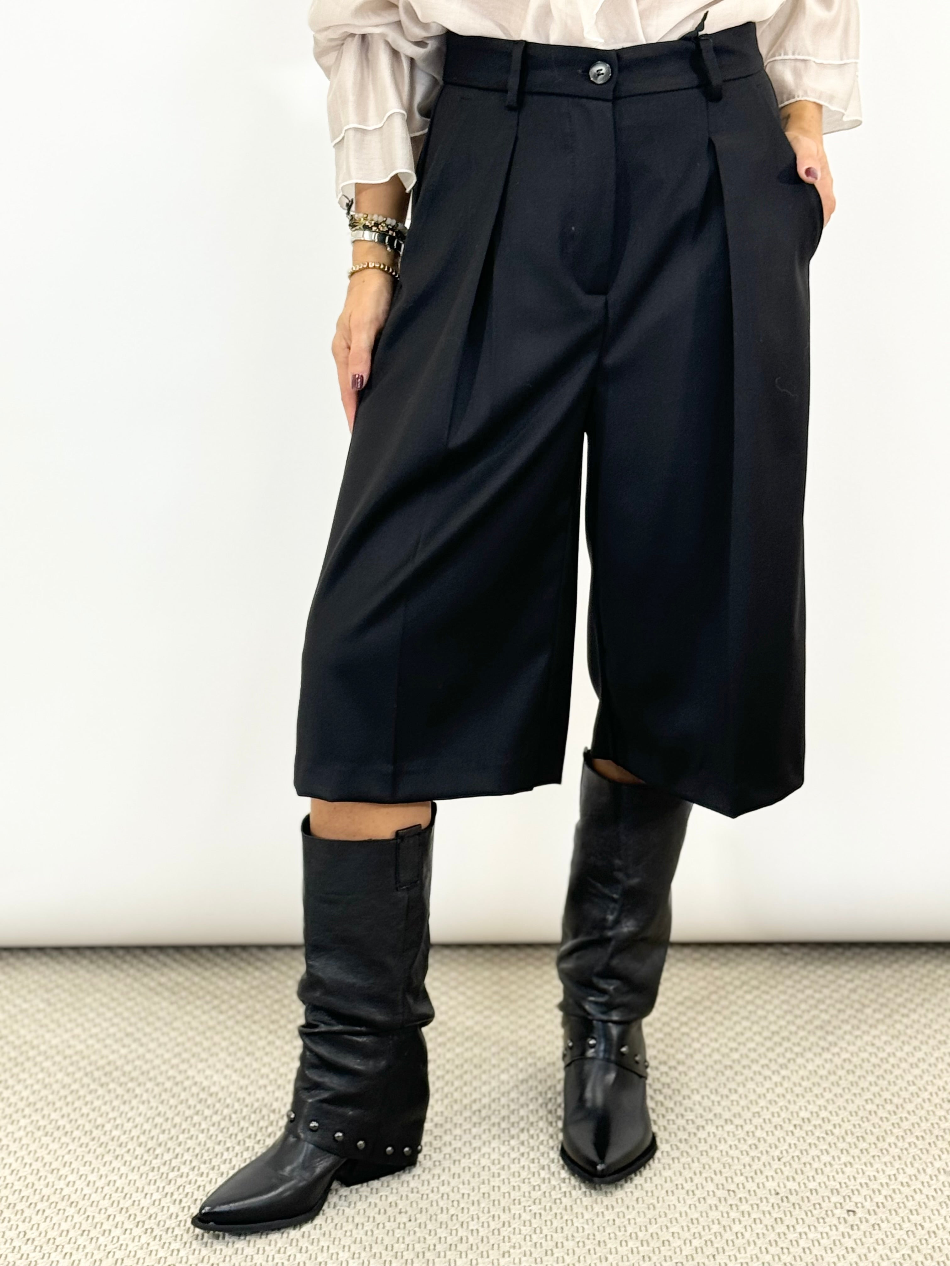 Bermuda Martin _ Vicolo