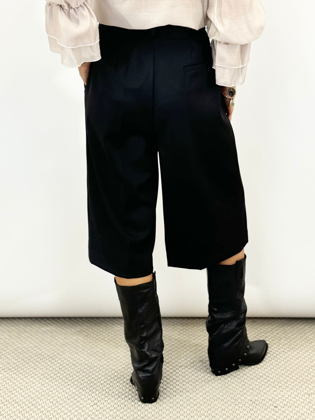 Bermuda Martin _ Vicolo