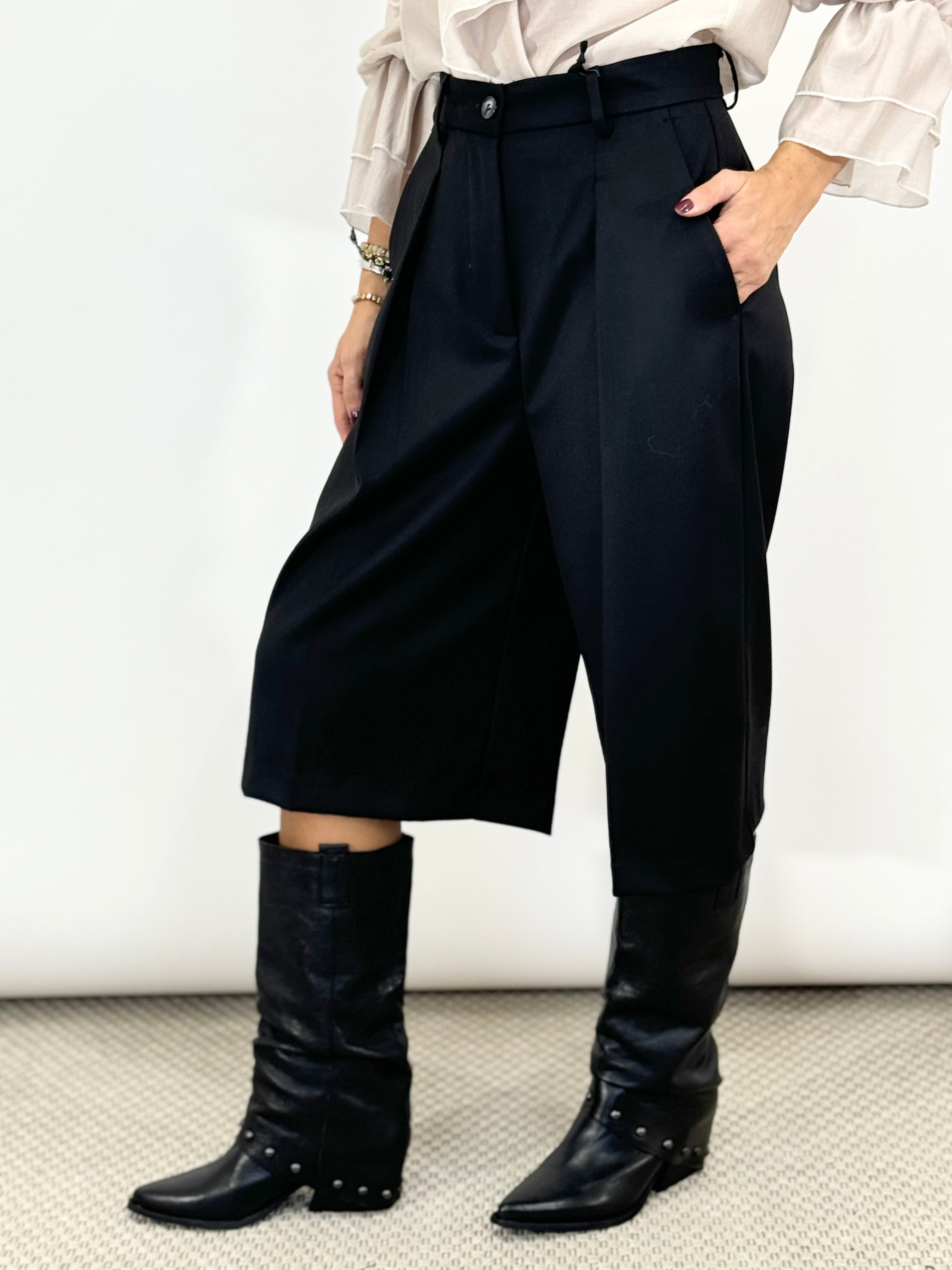 Bermuda Martin _ Vicolo