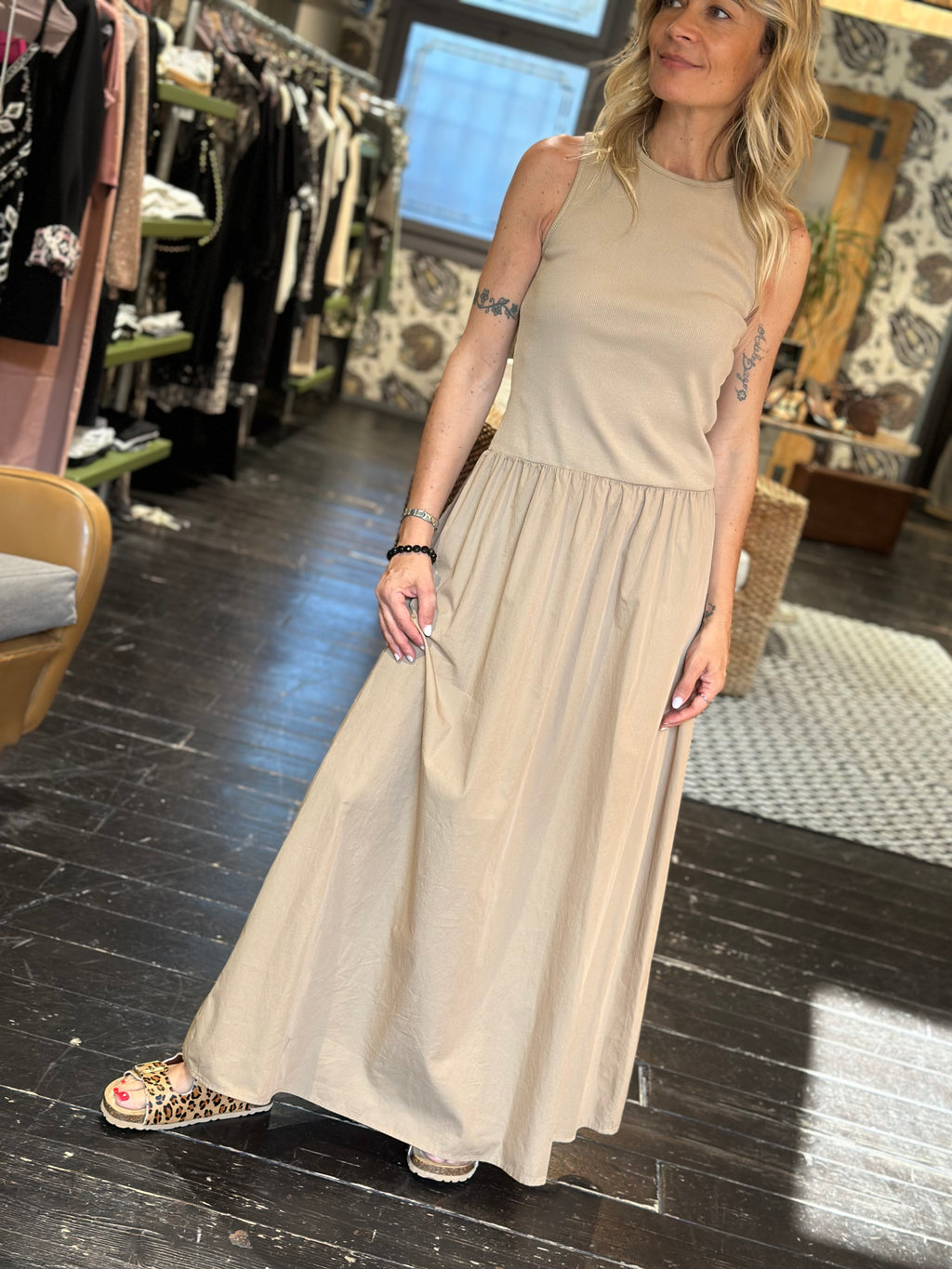 Abito Costine Beige _ Vicolo