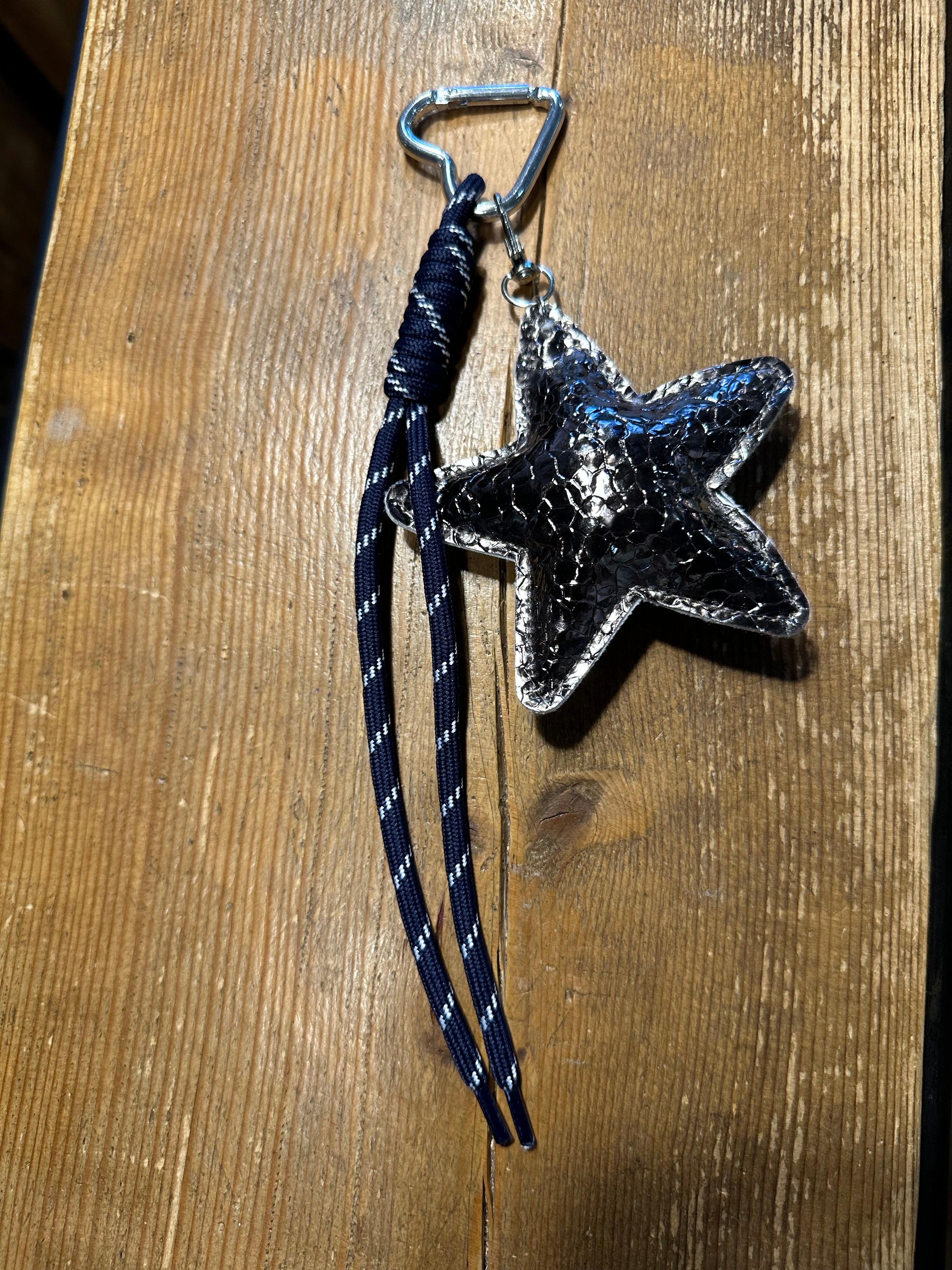 Charm Stella Brunito _ Soku