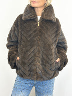 Pelliccia Tabacco _ Vicolo