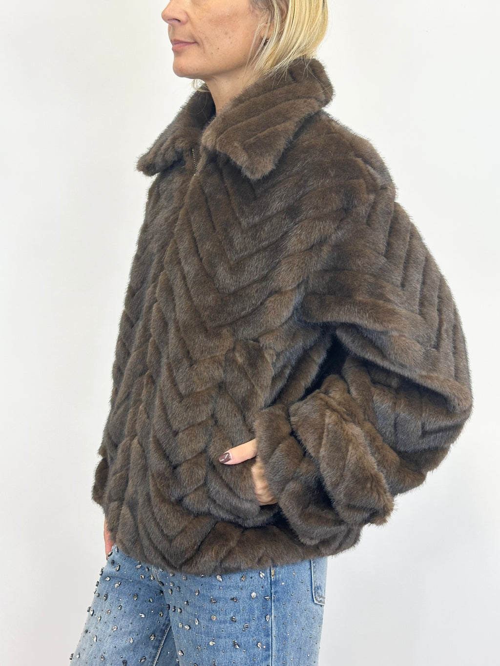 Pelliccia Tabacco _ Vicolo