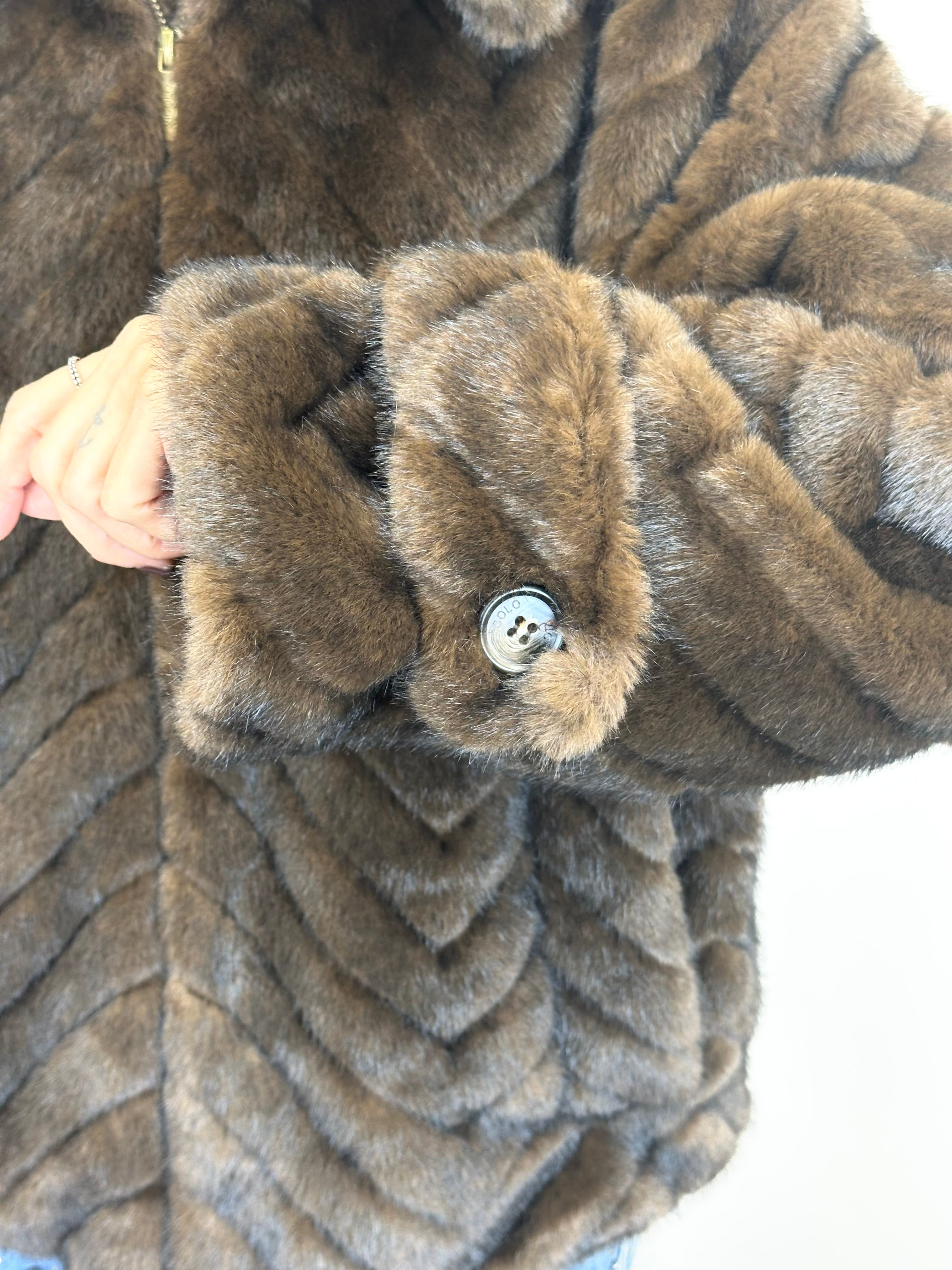 Pelliccia Tabacco _ Vicolo