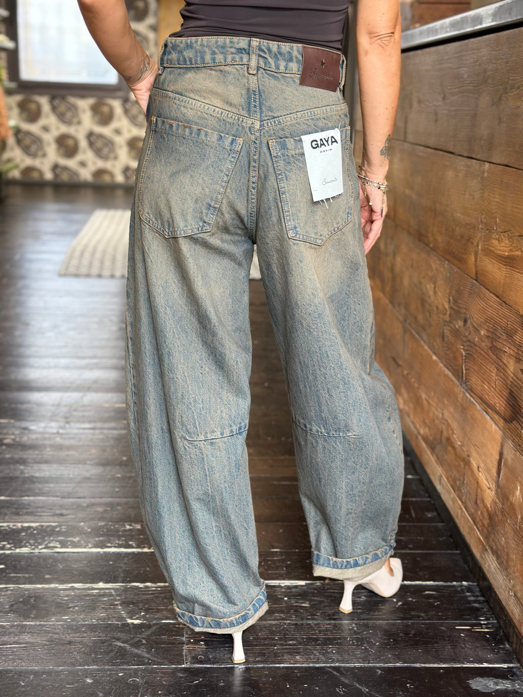 Jeans Gaya _ Souvenir