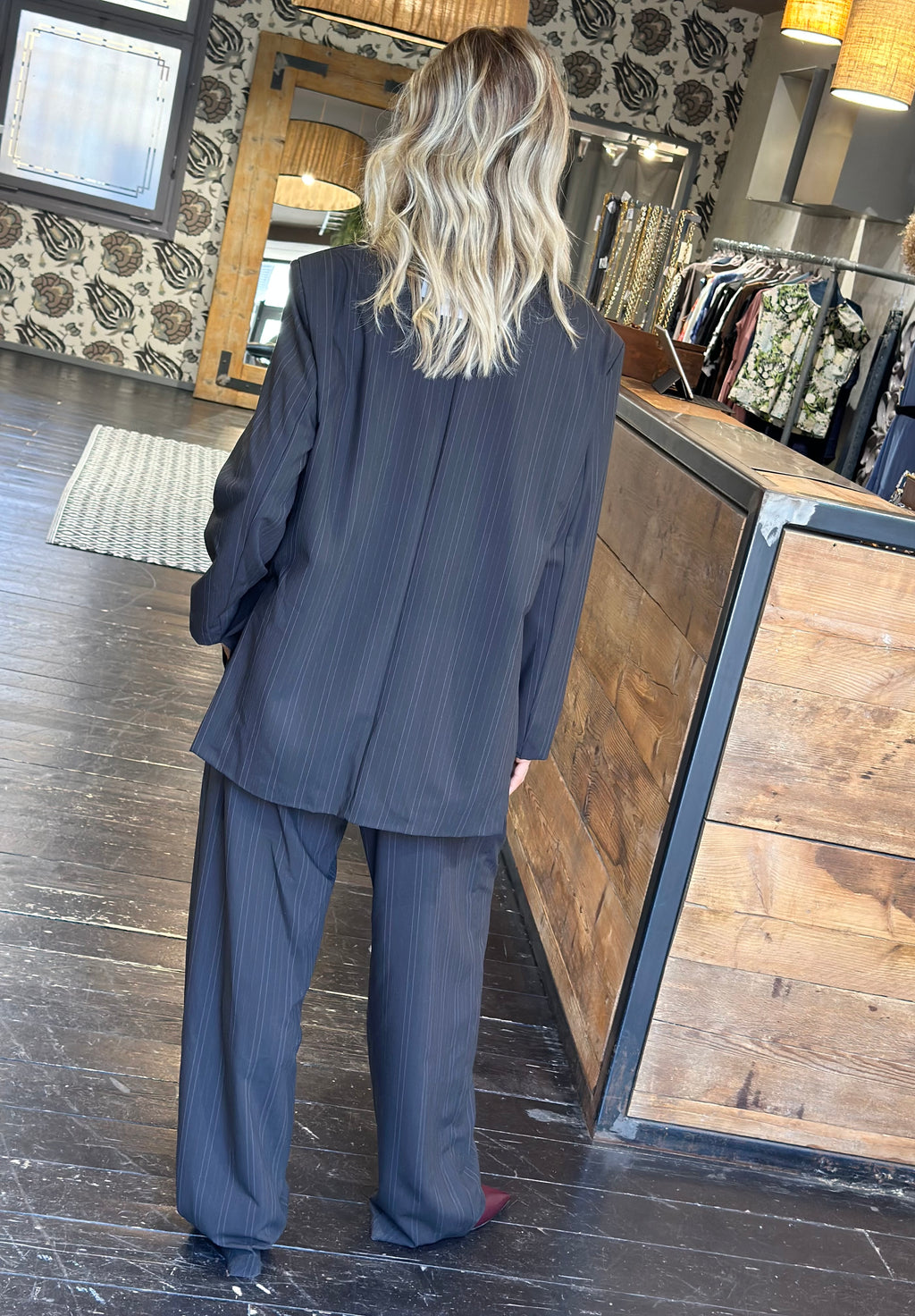 Pantalone Gessato_ Karma