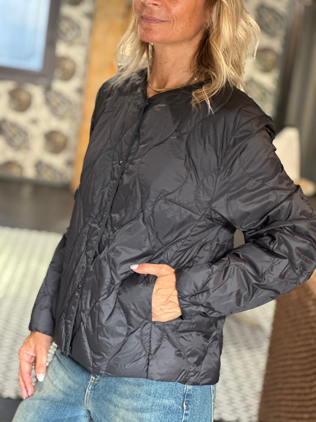 Piumino Ultra Leggero Nero _ Vicolo