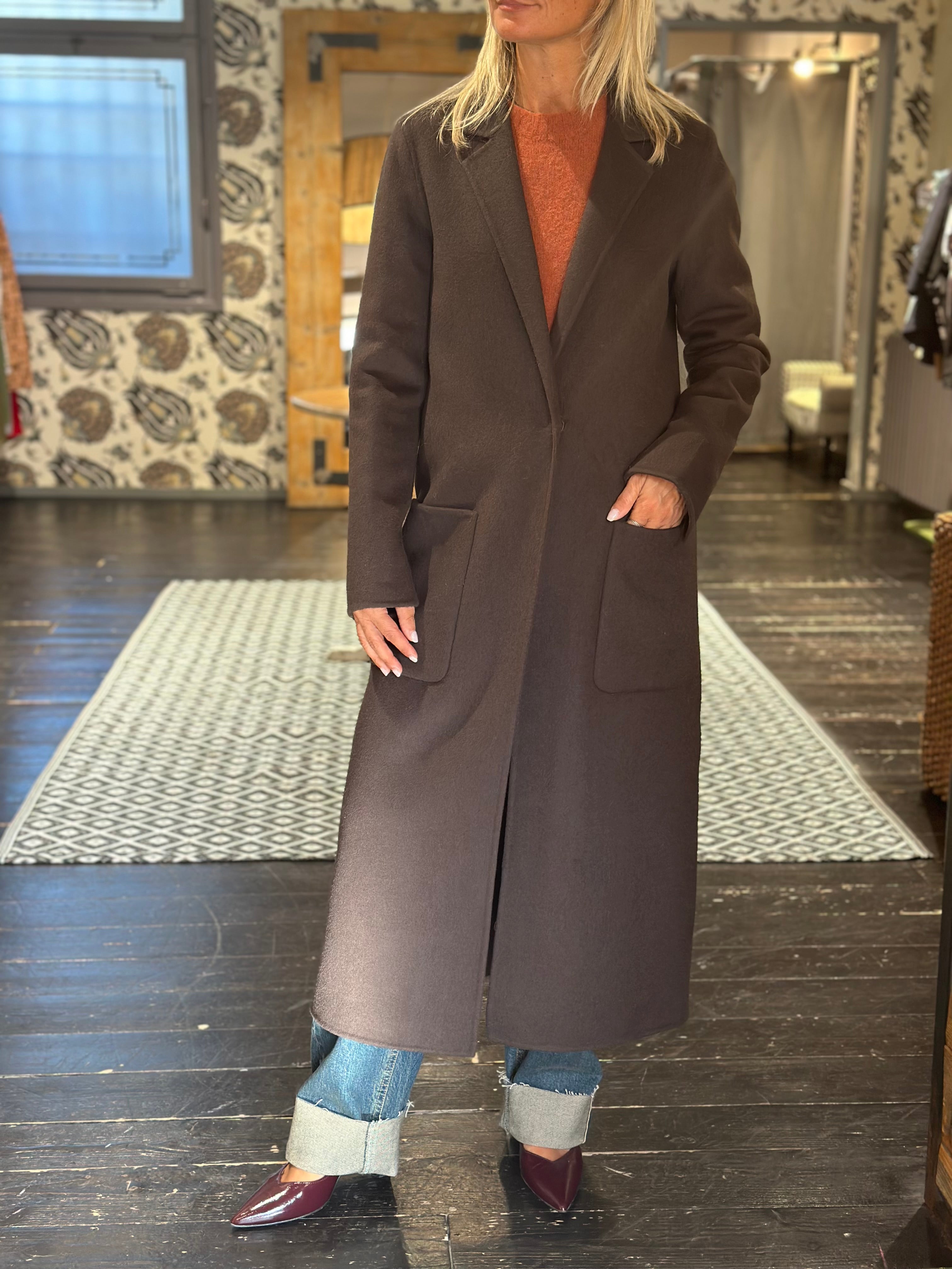 Cappotto Fondente _ Vicolo