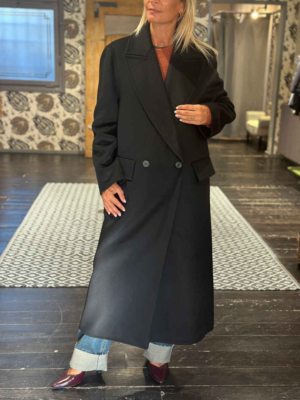 Cappotto Nero _ Vicolo