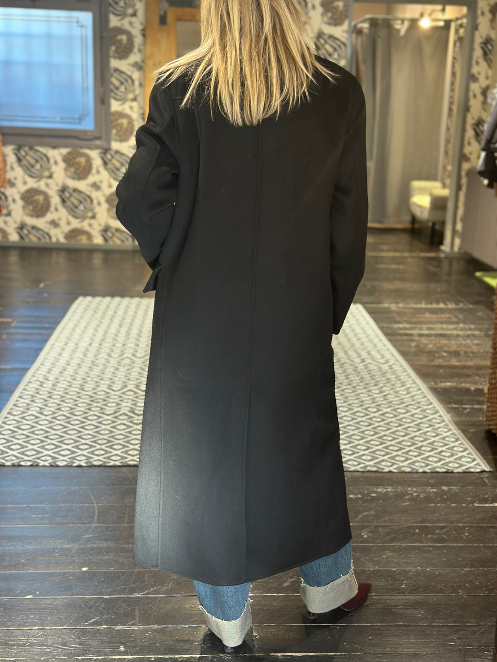 Cappotto Nero _ Vicolo
