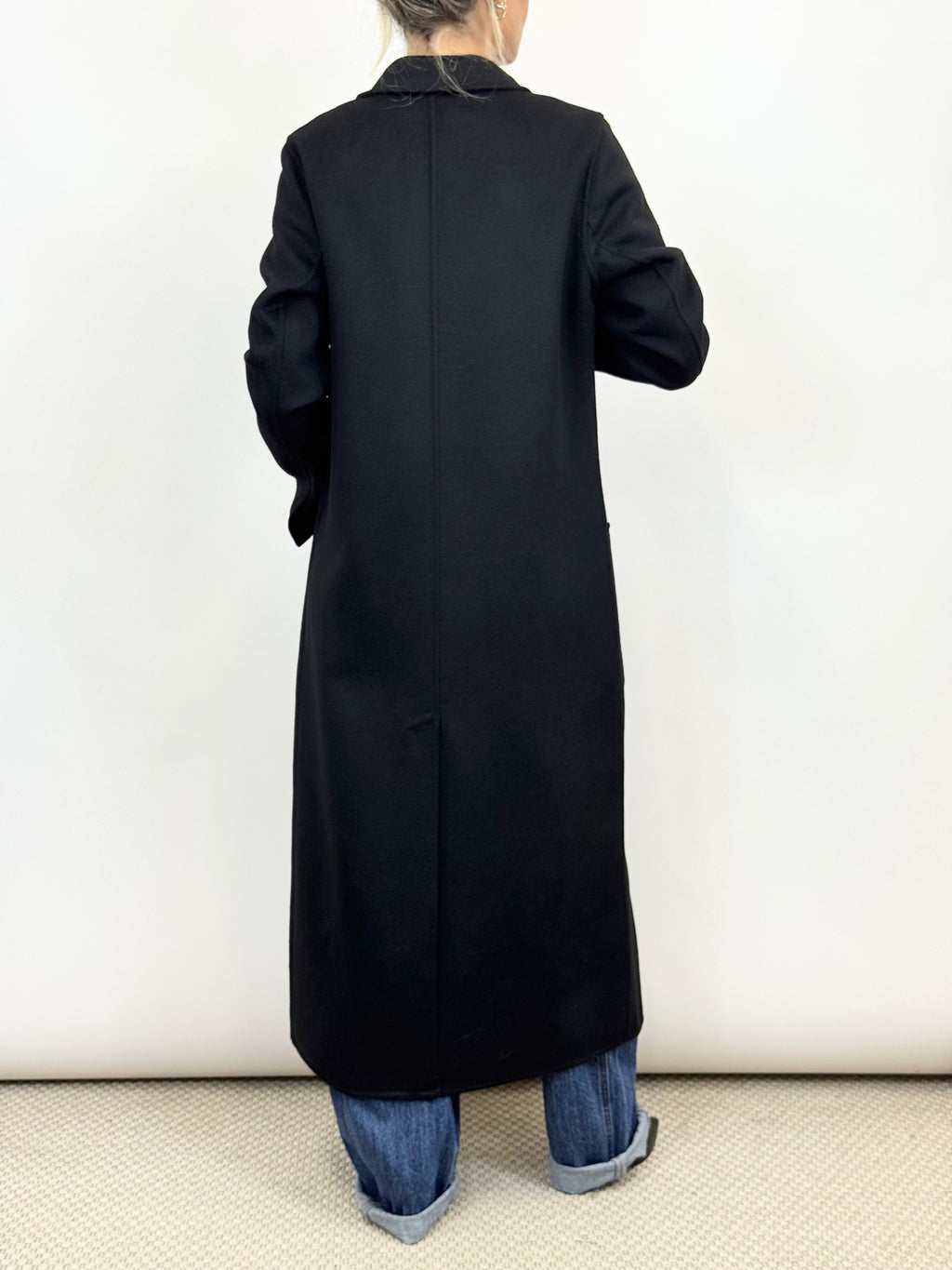 Cappotto Nero _ Vicolo