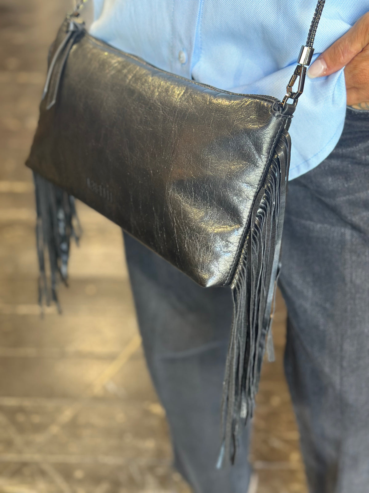 Naomy Fringes Black _ Rebelle