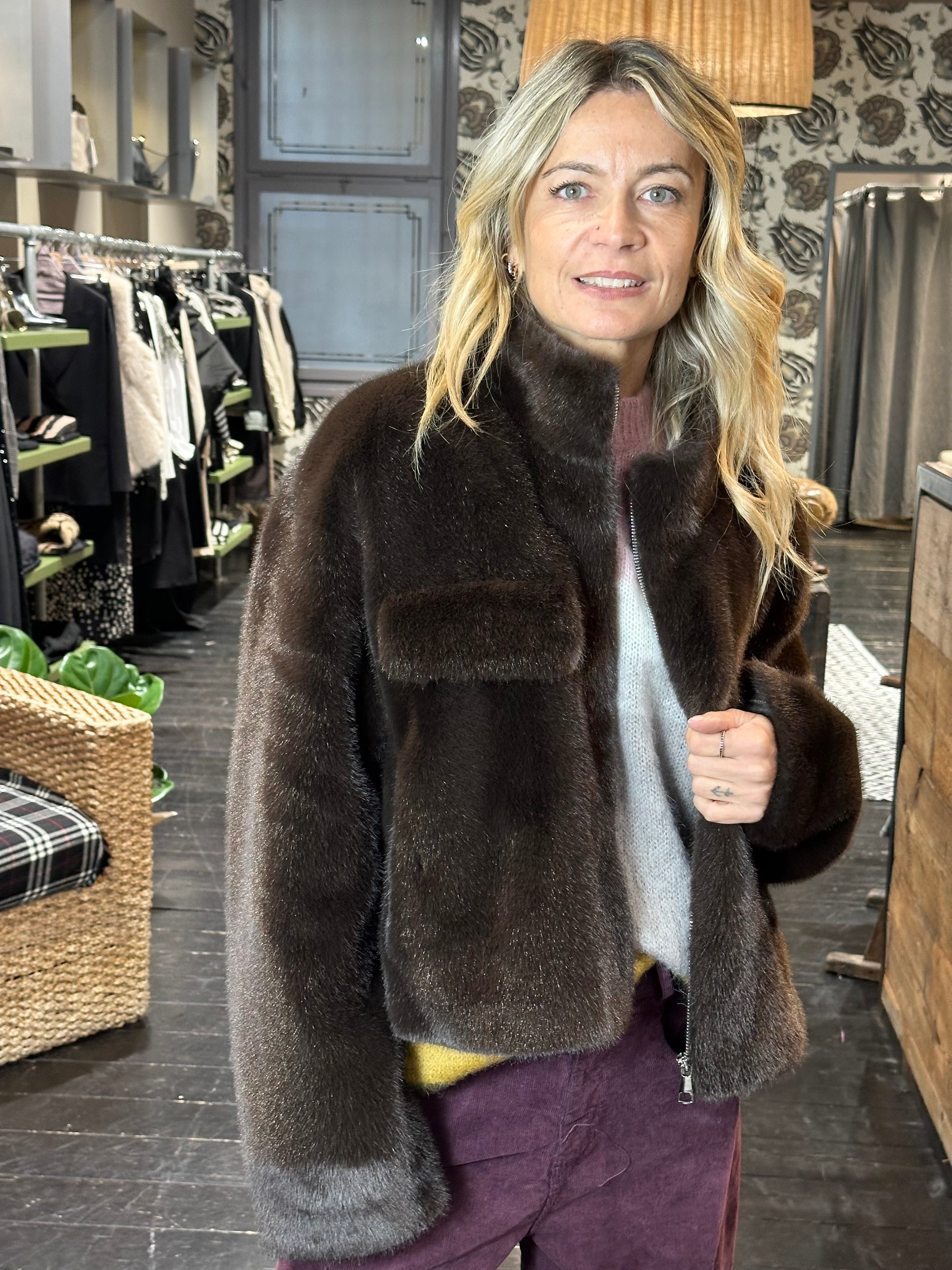 Giacchino Pelliccia _ MI.LE. for soku