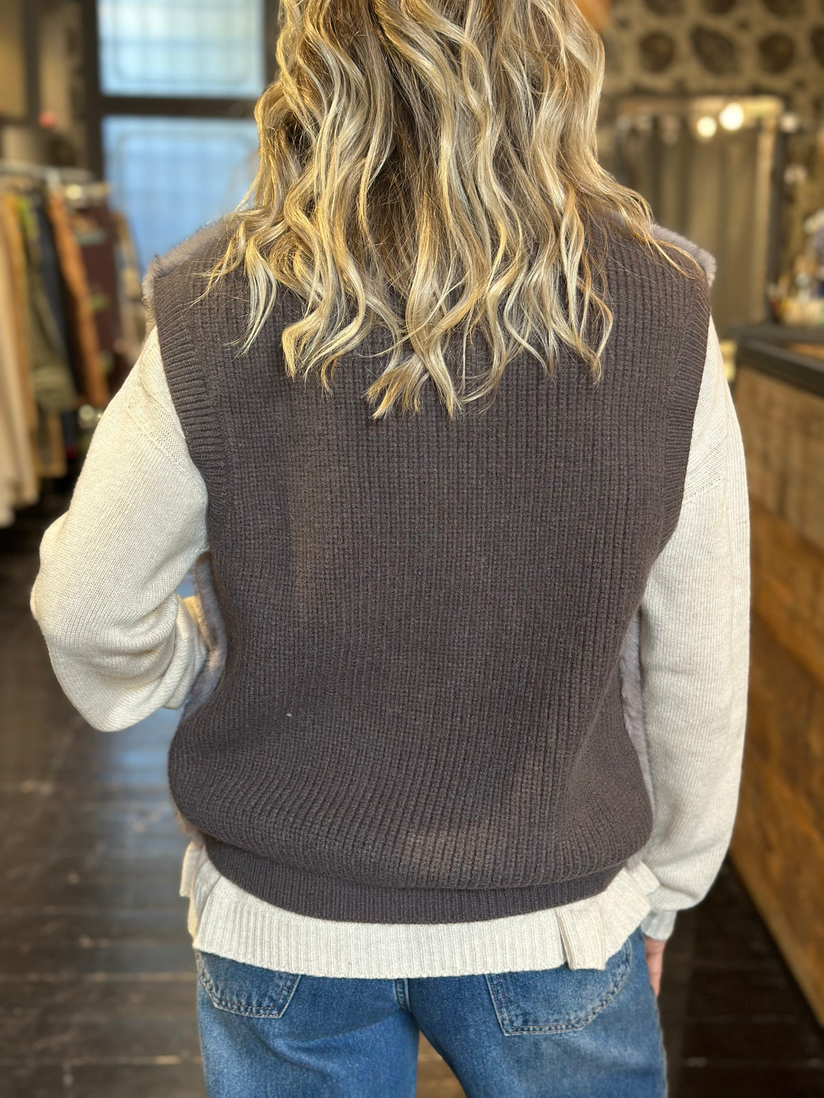 Gilet bimateriale in faux-fur e maglia _ Ottod'ame