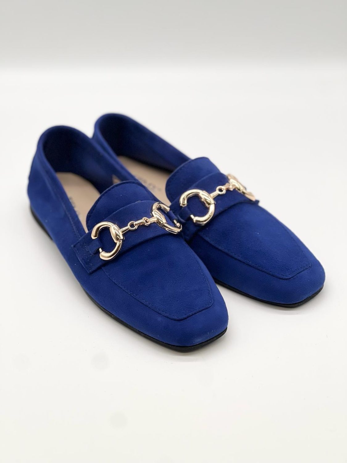 b4e4c4af-a218-4057-b64d-e758e4ed9adc